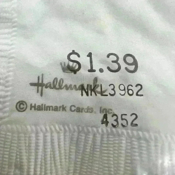 Vintage New In Package Hallmark Stork Baby Shower Napkins 16 Count 13”x13” - Picture 5 of 5